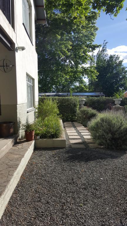 Olive Manor Guest House Newcastle Exterior photo